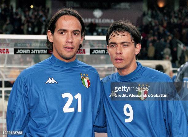 Simone Inzaghi of Italy poses for photo with his brother Filippo Inzaghi of Italy before the Friendly match between Spain and Italy at Estadio...