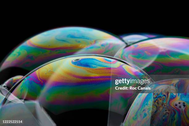 bubbles - makrokosmos stock-fotos und bilder