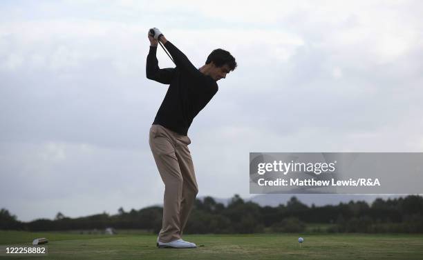 Javier Sainz of the Continent of Europe tees off during their Foursome match against David Boote of Great Britain and Ireland during the final day of...