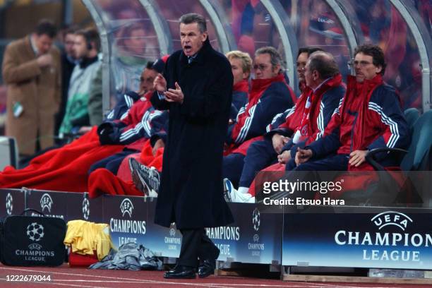 Bayern Munich head coach Ottmar Hitzfeld gestures during the UEFA Champions League Group G match between Bayern Munich and Olympique Lyonnais at the...