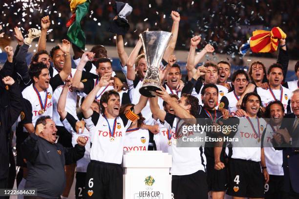 Captain David Albelda of Valencia lifts the trophy after winning the UEFA Cup final between Valencia and Olympique Marseille at the Ullevi on May 19,...