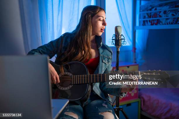 Morena Singer 1.015 Morena (Singer) Stock Photos, High-Res Pictures, and Images ...