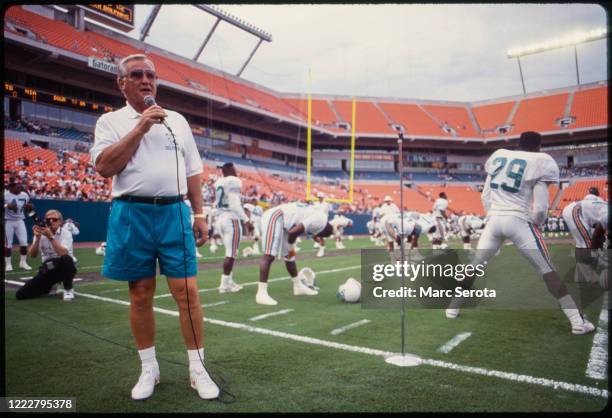 Head Coach Don Shula of the Miami Dolphins on the sidelines during a game at Pro Player Stadium on, Circa 1990 in Miami Gardens, Florida.