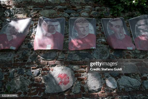 Grande Torino team photo near the memorial plaque of Grande Torino on Basilica di Superga of Turin on May 04, 2020 in Turin, Italy. Fans, players and...