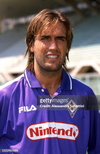 Gabriel Batistuta of ACF Fiorentina poses for photo during the Serie A 1998-99, Italy.