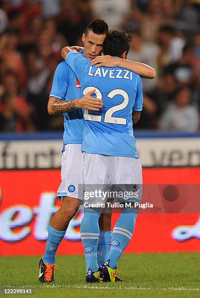 Marek Hamsik of Napoli celebrates with mate Ezequiel Lavezzi after scoring the opening goal during the pre season friendly match between SSC Napoli...