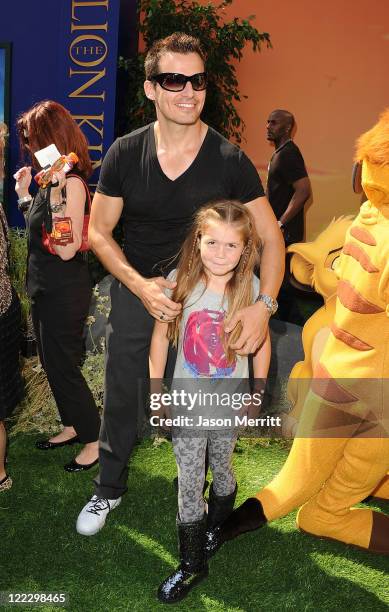 Actor Antonio Sabato Jr. And daughter Mina Bree arrive at the premiere of Walt Disney Studios' "The Lion King 3D" on August 27, 2011 in Los Angeles,...
