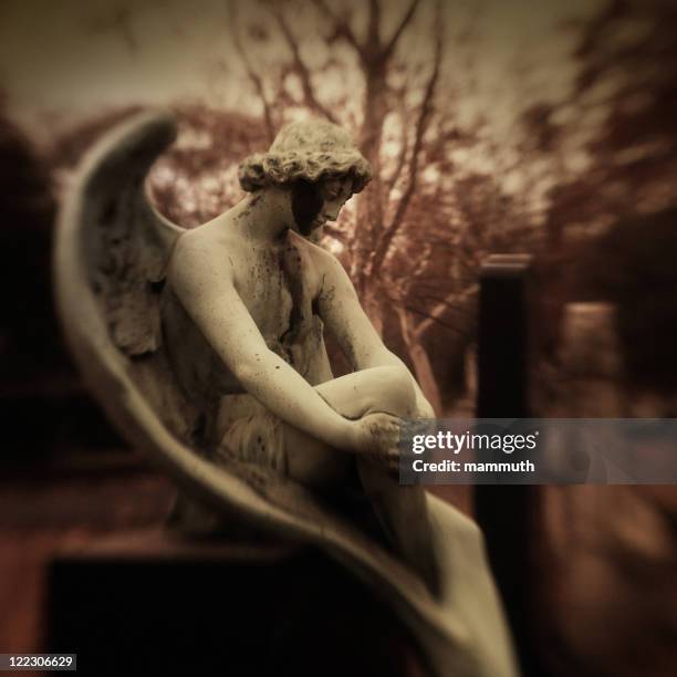Defunct Angels 184 Weeping Angel Tombstone Stock Photos, High-Res Pictures, and Images ...