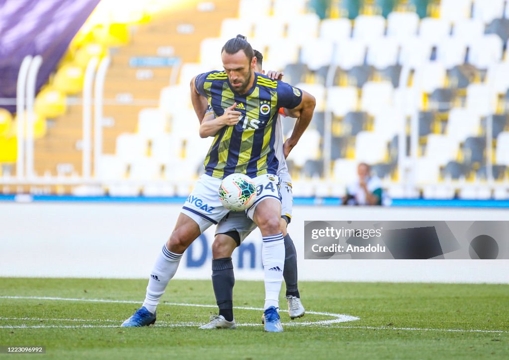 Fenerbahce v BtcTurk Yeni Malatyaspor: Turkish Super Lig