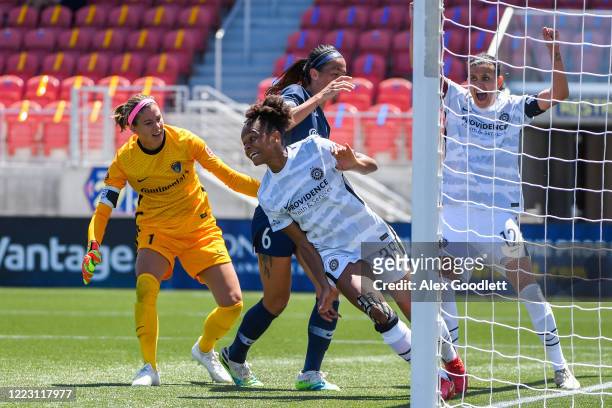 Simone Charley of Portland Thorns FC celebrates after scoring a goal agaisnt the North Carolina Courage during the first round of the NWSL Challenge...