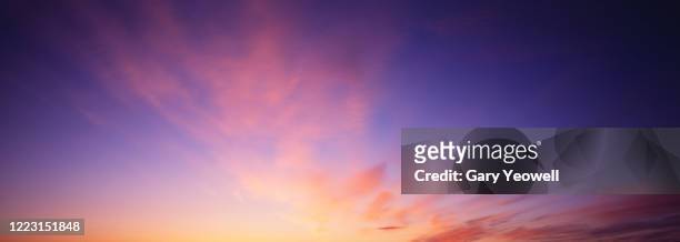 pink clouds at sunset - wispy stock pictures, royalty-free photos & images