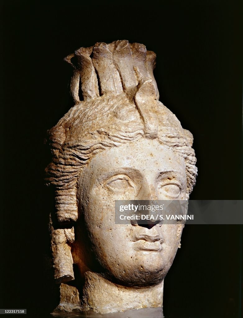 Limestone head of Cleopatra I or II, (181-164 b.c.)