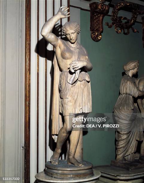 Polyclitus Work Polykleitos C Photos and Premium High Res Pictures - Getty Images