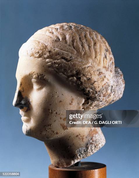 Aphrodite head, Copy after a Greek sculpture, alabaster.