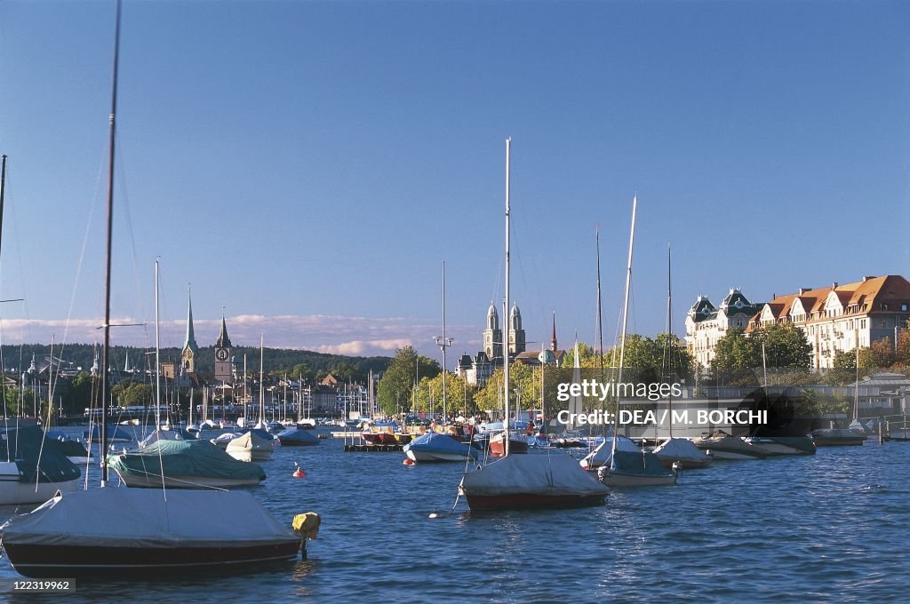 Sailboats in a lake, Lake Zurich, Zurich, Switzerland
