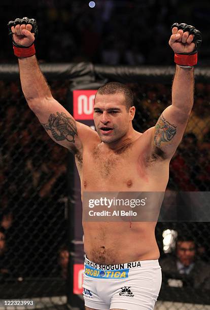 Shogun Rua Modeling Mauricio Shogun Rua Photos and Premium High Res Pictures - Getty Images