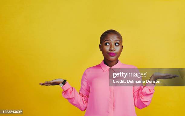 het leven draait om de keuzes die je maakt - keus stockfoto's en -beelden