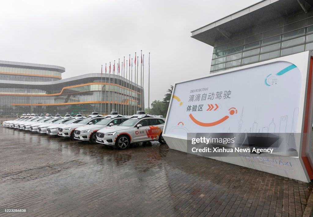 CHINA-SHANGHAI-SELF-DRIVING RIDE SERVICE (CN)