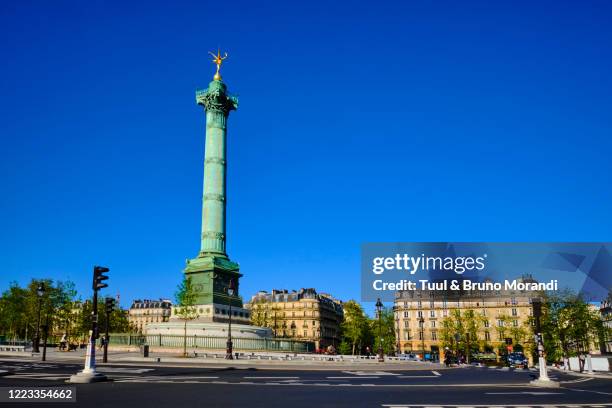 france, paris, bastille square - place photos et images de collection