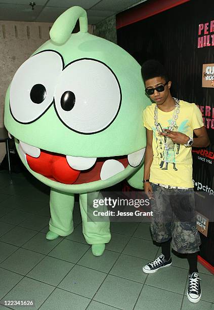 Lil Twist and Om Nom attend Perez Hilton's One Night In Los Angeles sponsored by Cut The Rope at The Wiltern on August 27, 2011 in Los Angeles,...