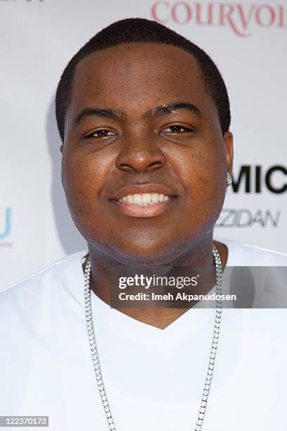 Singer Sean Kingston attends the Pre-VMA Party at The Hollywood Roosevelt Pool on August 27, 2011 in Los Angeles, California.