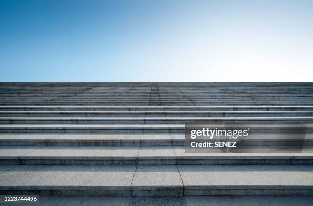 pedestrian ladder - degraus - fotografias e filmes do acervo