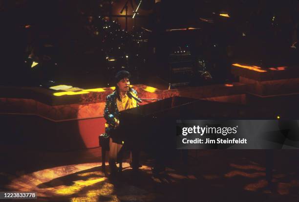 Little Richard performs at Frank Sinatra's 80th Birthday at the Shrine Auditorium in Los Angeles, California on November 19,1995.