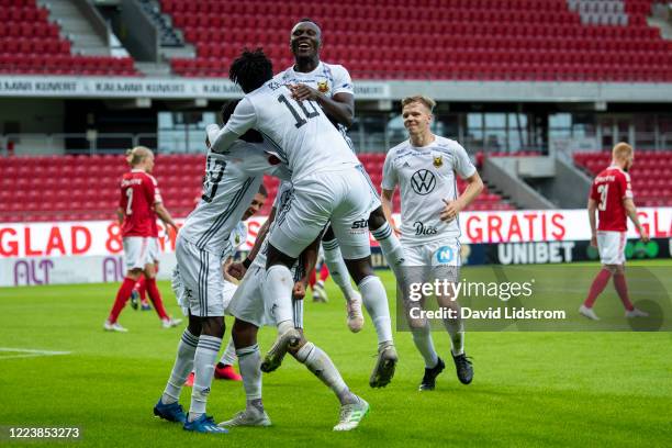 Players of Ostersunds FK react after the 1-2 goal during the Allsvenskan match between Kalmar FF and Ostersunds FK at Guldfageln Arena on July 1,...