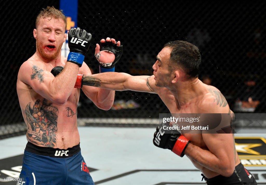 Tony Ferguson Punches Justin Gaethje In Their UFC Interim Lightweight tony-ferguson-punches-justin-gaethje-in-their-ufc-interim-lightweight