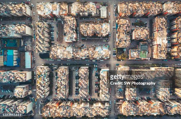 blocked residential district in kunming city, china - retirement background stock pictures, royalty-free photos & images