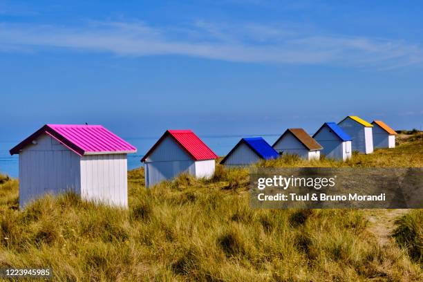 france, normandy, manche department, gouville-sur-mer, the beach huts of gouville - cabine photos et images de collection