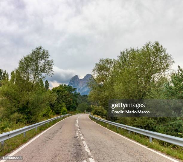 Pedraforca Photos And Premium High Res Pictures Getty Images pedraforca-photos-and-premium-high-res-pictures-getty-images