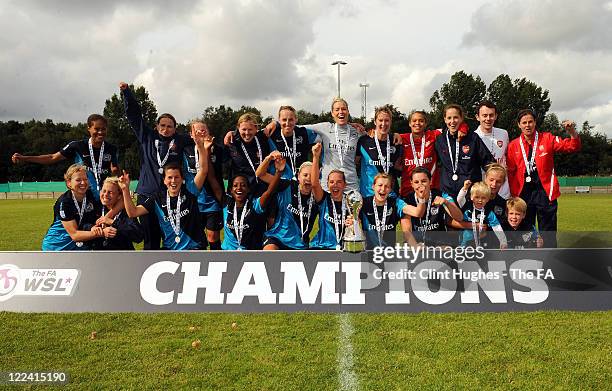 The Arsenal Ladies team celebrate after they win the WSL trophy during the FA WSL match between Liverpool Ladies FC and Arsenal Ladies FC at the...