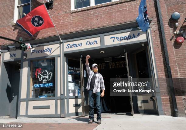 American Singer & Songwriter John Rich officially reopens Redneck Riviera Bar & BBQ on May 11, 2020 in Nashville, Tennessee.