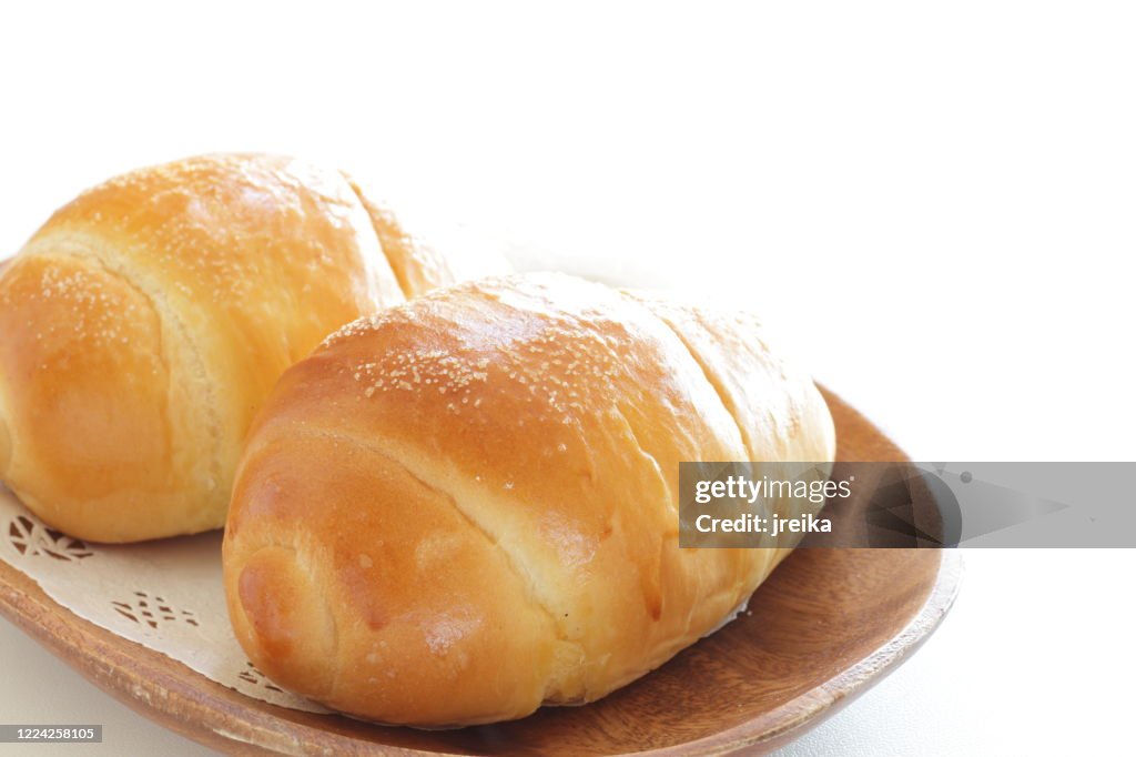 Pão de rolo de manteiga caseiro