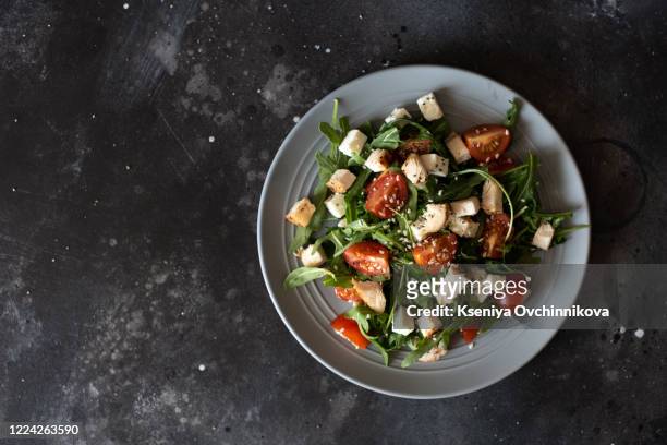 tasty salad - vegetables , feta cheese and barbecue chicken fillet - cheese salad bildbanksfoton och bilder