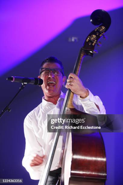 Lee Rocker 609 Lee Rocker Photos & High Res Pictures - Getty Images
