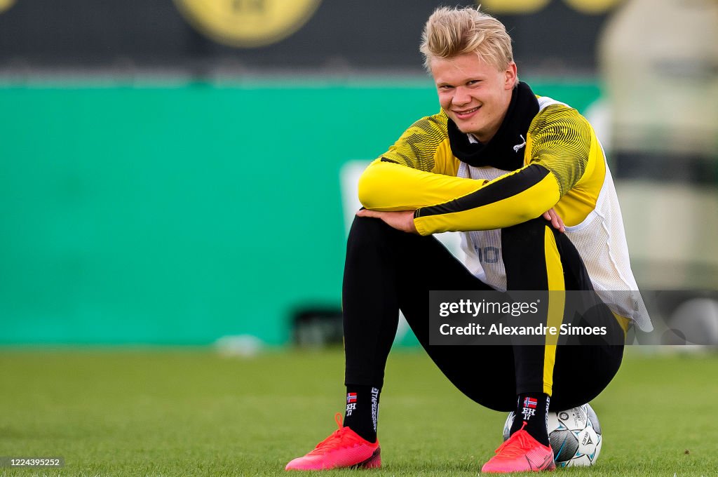 Borussia Dortmund Training Session