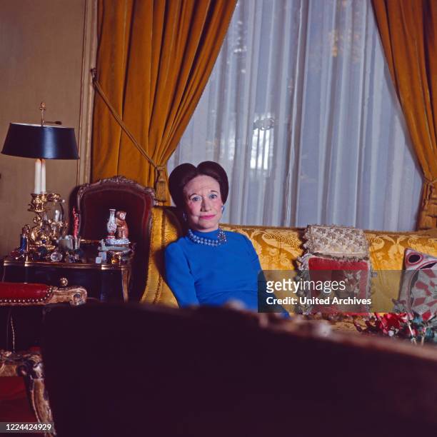 The Duchess of Windsor, Wallis Simpson, at her home in Bois de Boulogne near Paris, France 1974.