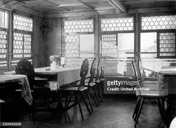 Inside Treib's inn at Seelisberg in Uri canton, Switzerland 1930s.