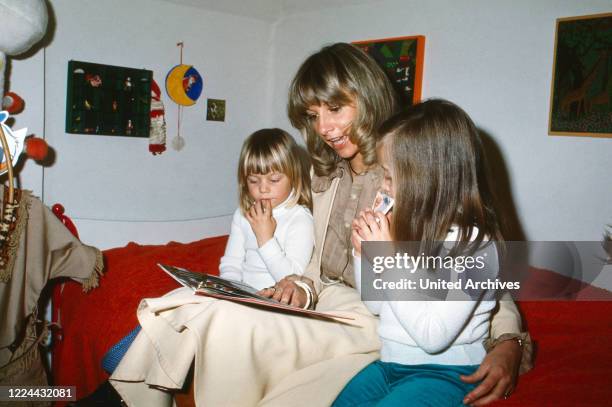 Princess Angela von Hohenzollern with her daughters Stephanie and Valerie at Munich, Germany, 1975.