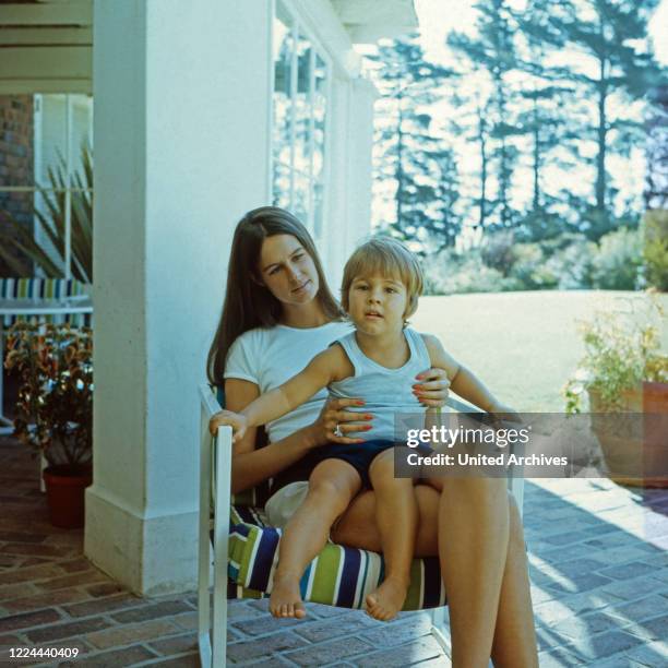 Barbara Barnard, nee Zoellner, with son Frederick at the terrace of villa "Waiohai" in Cape Town, South Africa 1974.