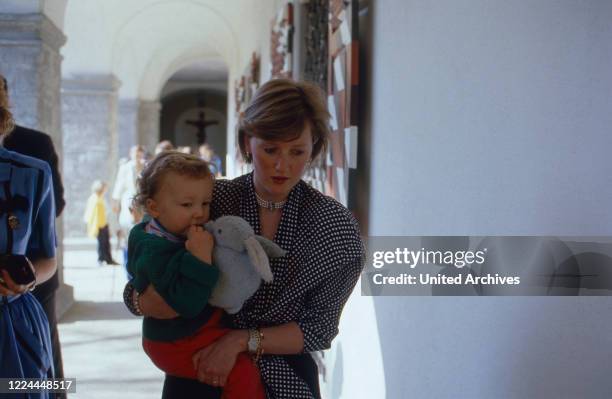 Princess Astrid von Habsburg Lothringen, nee of Belgium with the children Joachim, Maria Laura and Luisa Maria at Brussels, 2000.