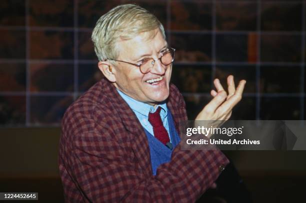British painter, graphic artist, stage designer and photographer David Hockney at the opening of his retrospective at Museum Ludwig in Cologne,...