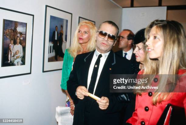 Karl Lagerfeld with Gunilla von Bismarck at the opening of his photography exhibition "Parade" at Museum fuer moderne Kunst in Frankfurt, Germany,...