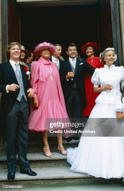 Heir to the throne Ernst August von Hanover at the wedding with Chantal Hochuli at Marienburg castle near Hanover, Germany, 1981.