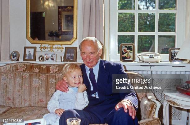 Louis Ferdinand Prince of Prussia with his grandson Christian Ludwig, Germany, 1989.