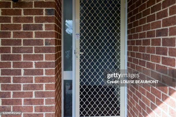 aussie front door - glass door stock pictures, royalty-free photos & images