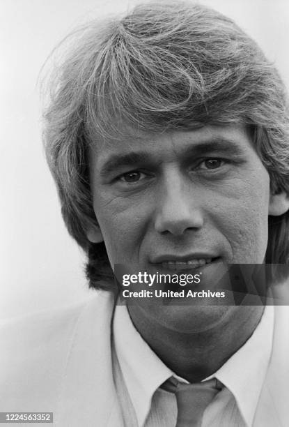 German schlager singer Roland Kaiser with and golden disc at Hamburg, Germany circa 1979.