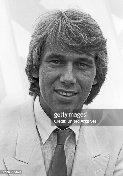 German schlager singer Roland Kaiser with and golden disc at Hamburg, Germany circa 1979.